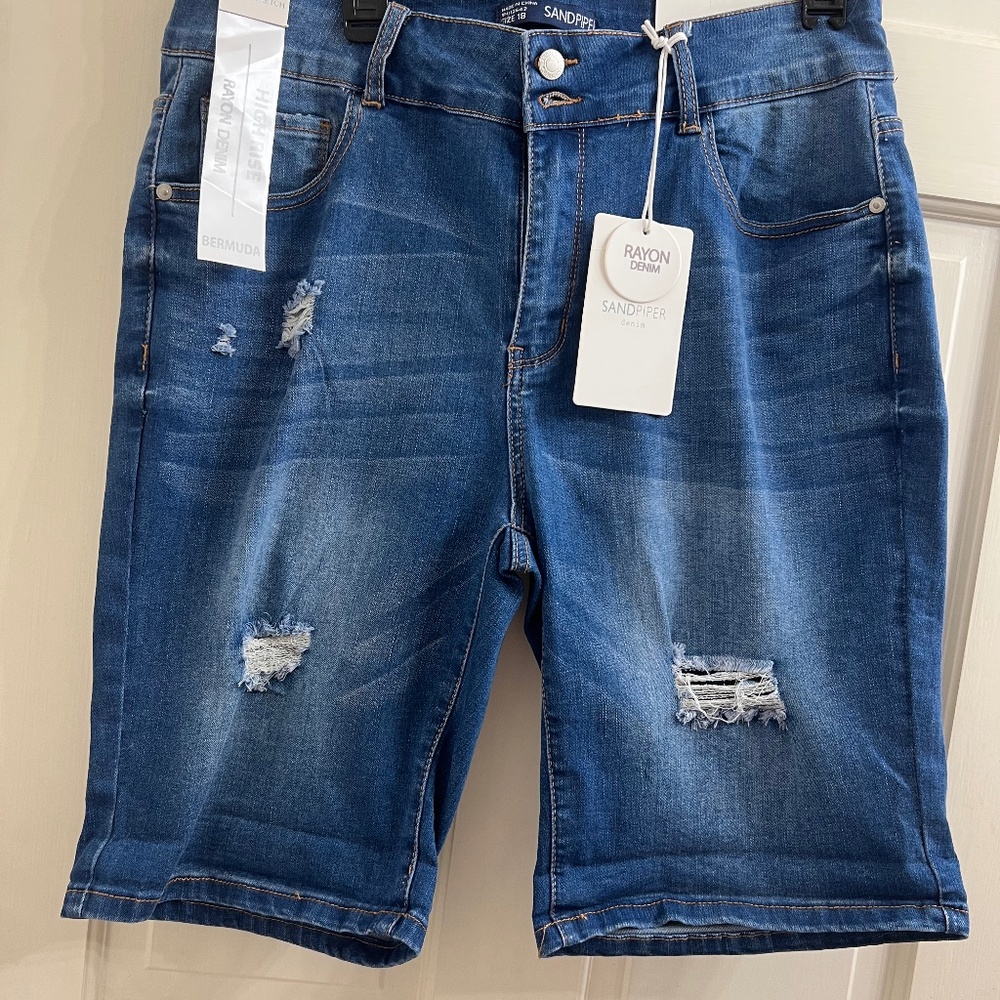 Sandpiper distressed shorts